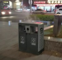 亂扔煙頭進(jìn)垃圾桶，險(xiǎn)些造成火災(zāi)釀成大禍