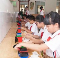 垃圾分類宣傳進(jìn)校園,學(xué)生爭當(dāng)垃圾分類達(dá)人